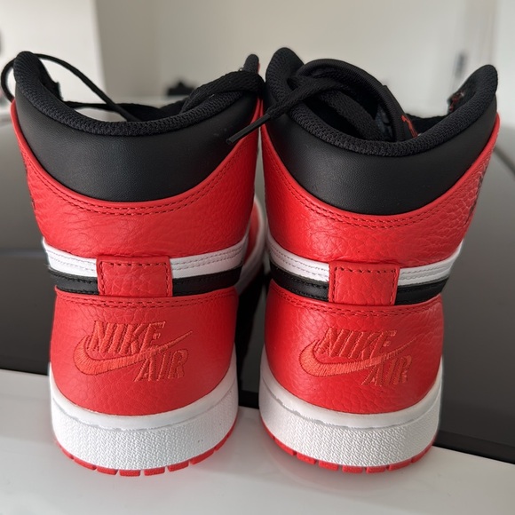 Air Jordan 1 retro high - Picture 2 of 5